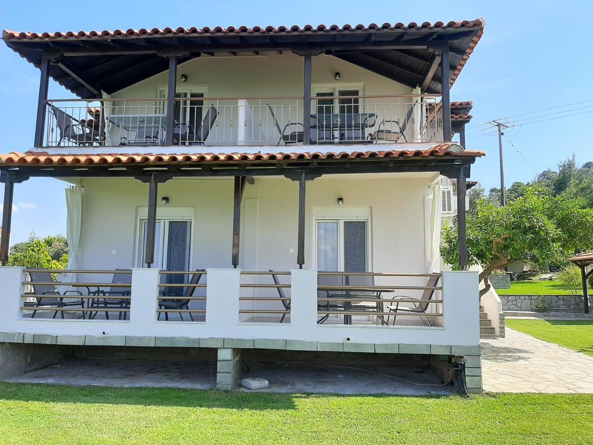 Latoura Studios Ormos Panagias Exterior photo